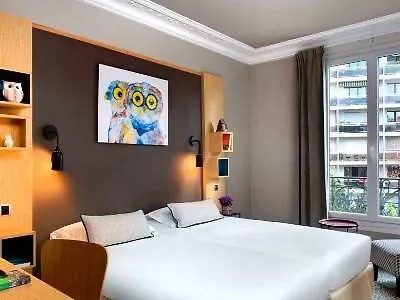 ***  Chouette Hotel Paris Frankrike